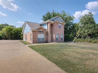 1623 Park Pl, College Station, TX 77840