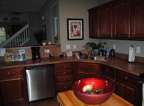 4th image of 1522 Royal Colony Rd