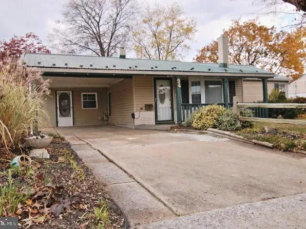 94 Arnold Rd, Enola, PA 17025