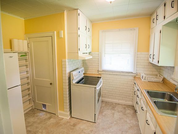 3rd image of 725 Garvin Ave