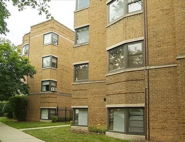 Building Photo 3