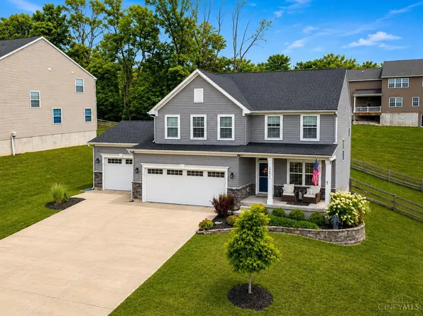 1360 Autumn Ridge Dr, Lebanon, OH 45036