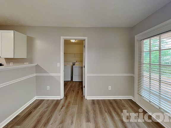 5th image of 135 Tillman Ct