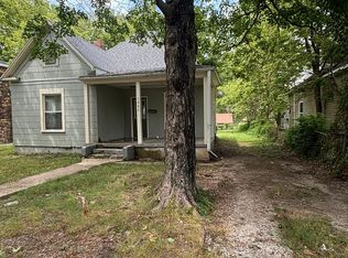 1207 W Florida St, Springfield, MO 65803