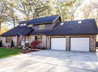 2001 Union Ave, Chesterton, IN 46304
