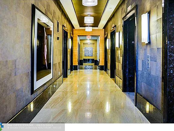 2nd image of 950 Brickell Bay Dr APT 3908