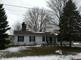 2090 Ben Dr, Mount Pleasant, MI 48858