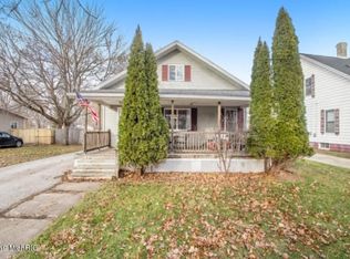 1115 Sycamore St, Niles, MI 49120