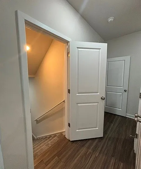 8936 Lewdown Pl — Photo 33