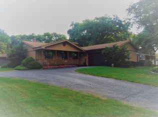 18181 Clyde Ave, Lansing, IL 60438