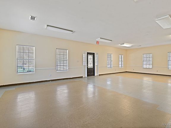 5th image of 3888 County Road 261