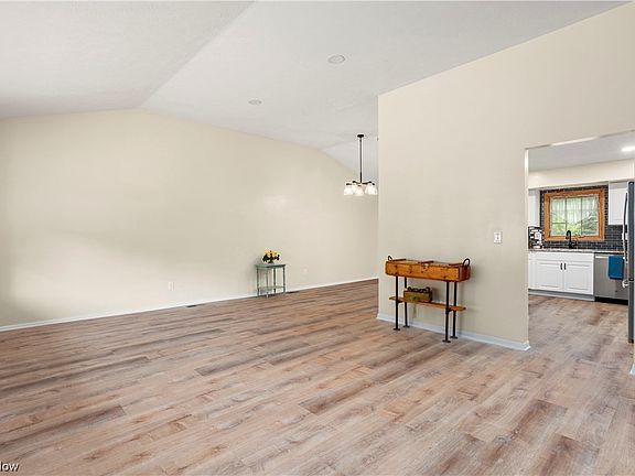 3rd image of 24154 Carla Ln