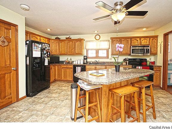 3rd image of 1510 Zalar Dr