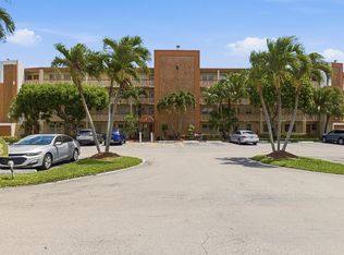 1025 Newcastle Dr #B-1025, Boca Raton, FL 33434