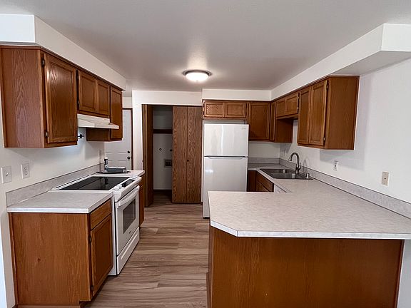 2nd image of 5902 157th Street Ct E #5902