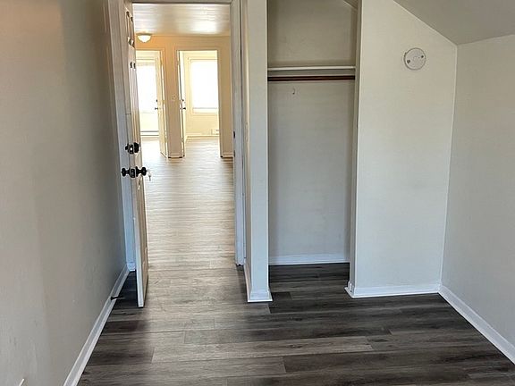 5th image of 318 8th St SE Suite 2