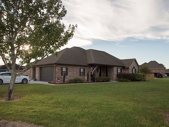 3rd image of 1095 Bear Creek Cir