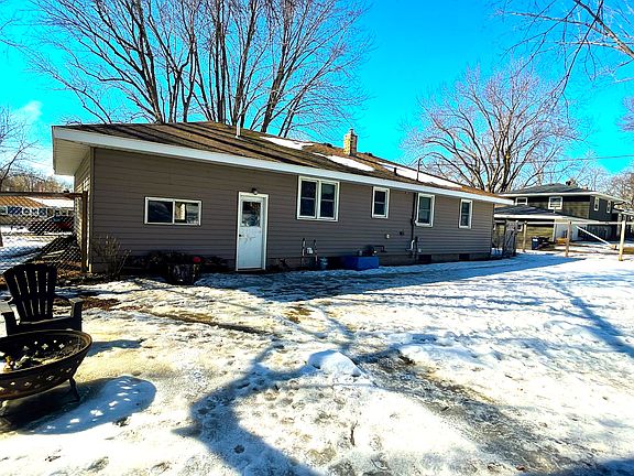 5th image of 528 Linn St N Lot Wp001