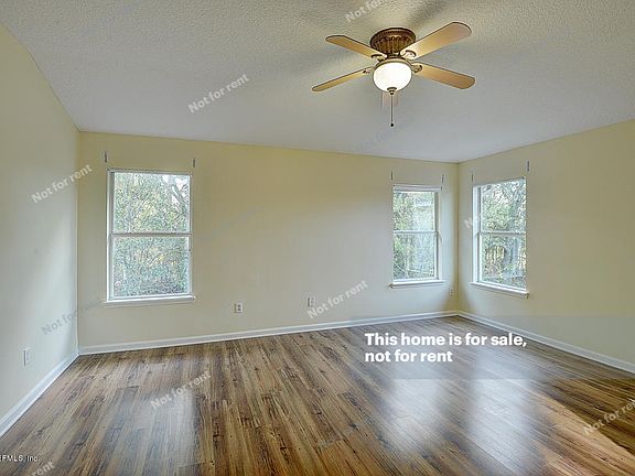 5th image of 676 Porto Cristo Ave