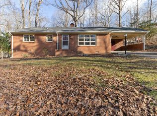 4600 Lochaven Dr, Durham, NC 27712
