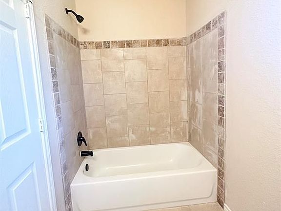 5th image of 10780 Royal Adrian Dr