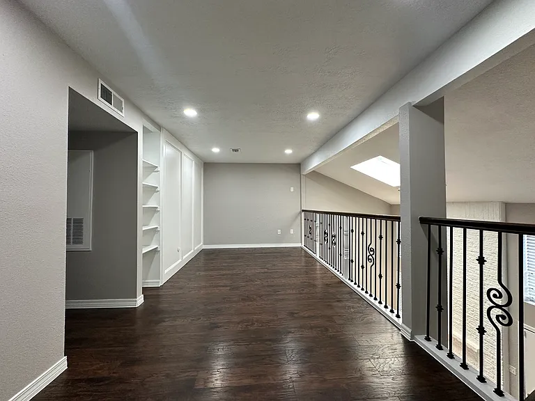 2nd Floor Loft / Flex Space - View 2