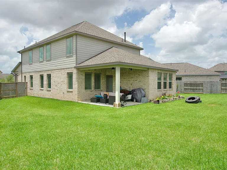 31106 Aumbrey Ivy Ct — Photo 32