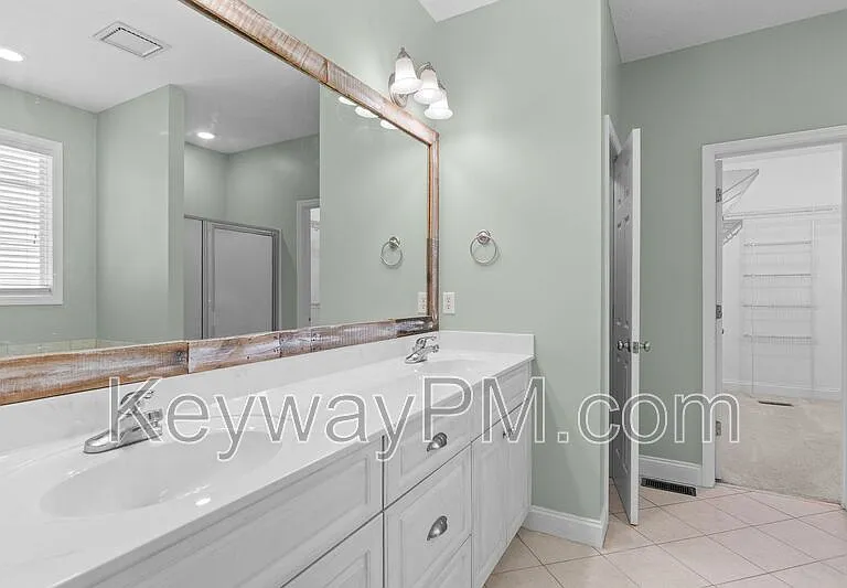 1091 Conn Dr — Photo 15