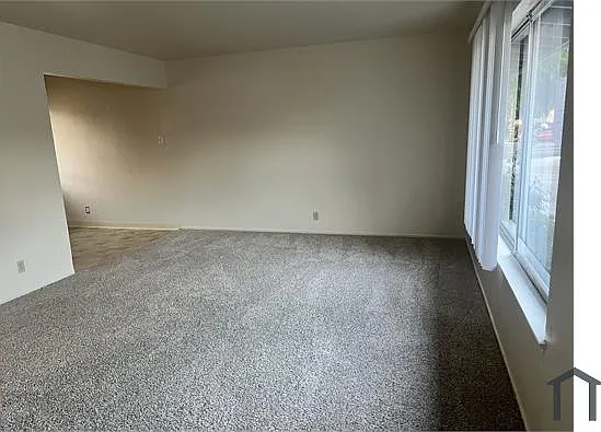 2 bed, $3,112 — Photo 4