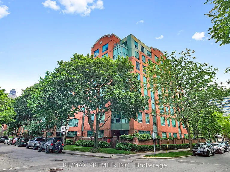 95 Prince Arthur Ave #Penthouse 824 — Photo 43