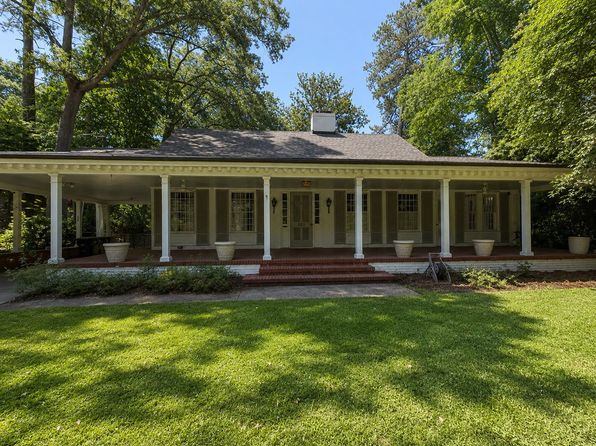 310 Hinsdale Ave
