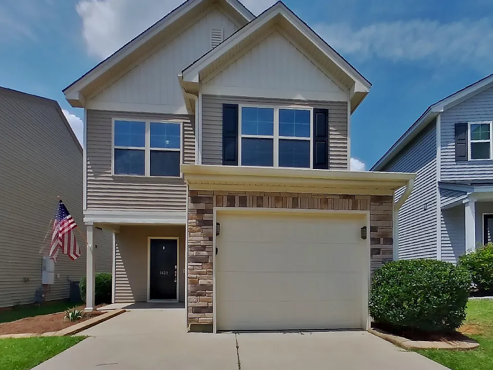 1429 Sandra Dr