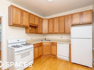 2203 W Addison St, Chicago, IL 60618