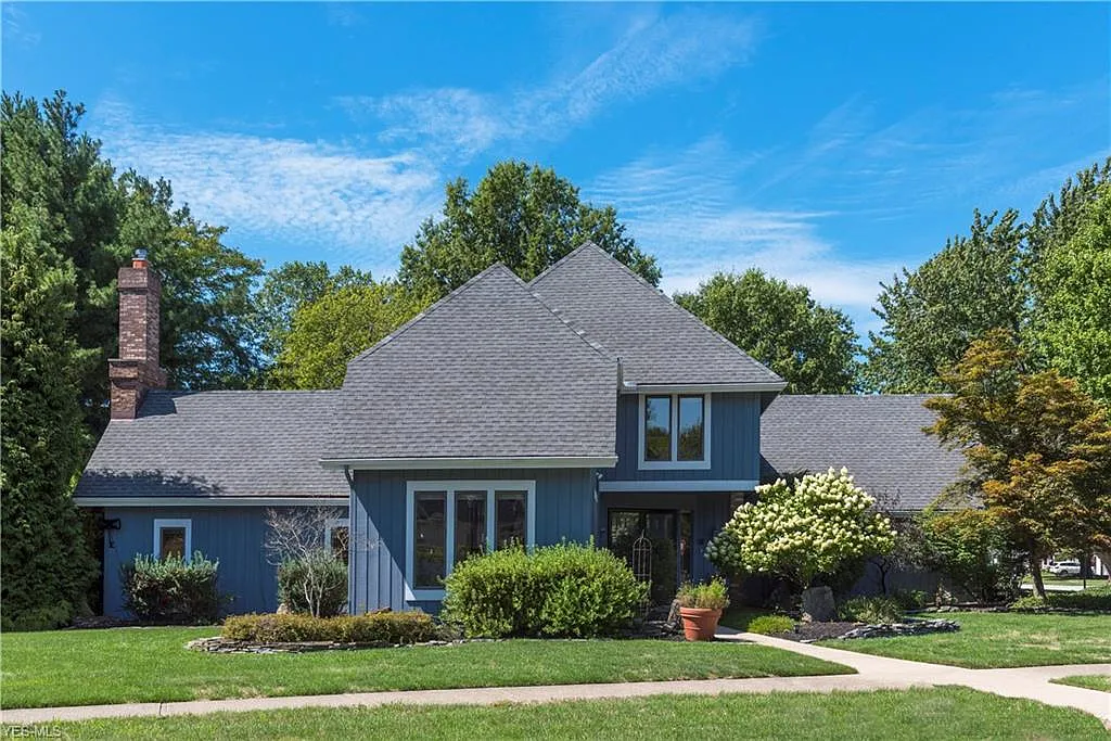 30909 Huntington Woods Pkwy photo 1