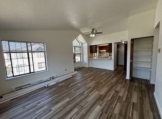 1730 Texas St #2, Bellingham, WA 98229