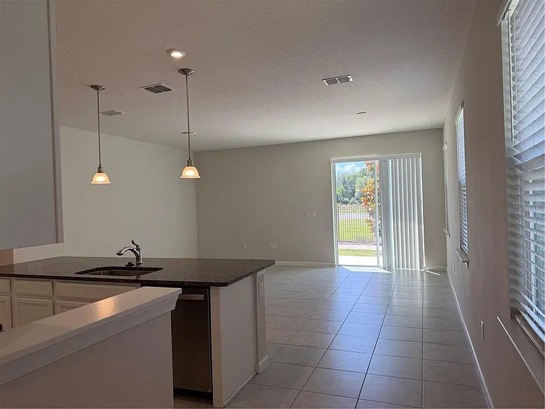 2670 Pleasant Cypress Cir — Photo 6