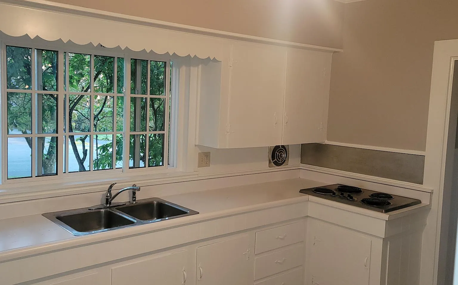 1 bed, 950 sqft, $1,850 — Photo 3