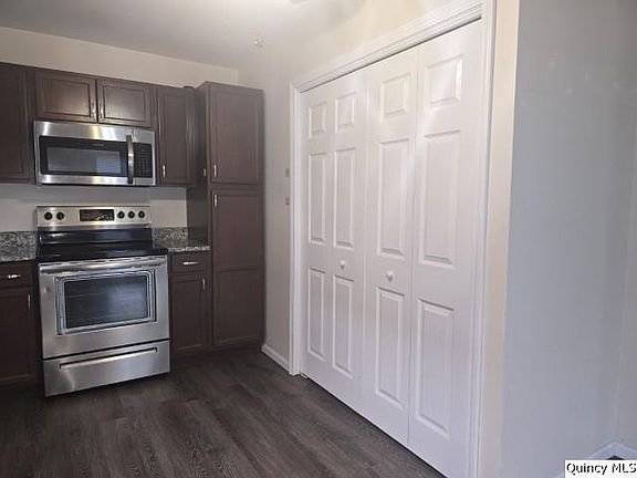 3rd image of 303 N Washington St