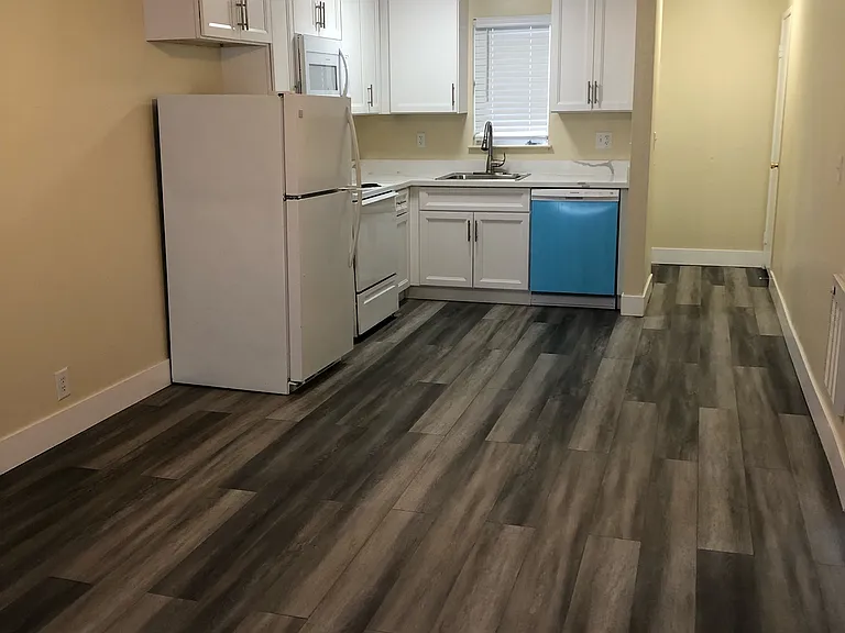 2732 Haste Street — Photo 62