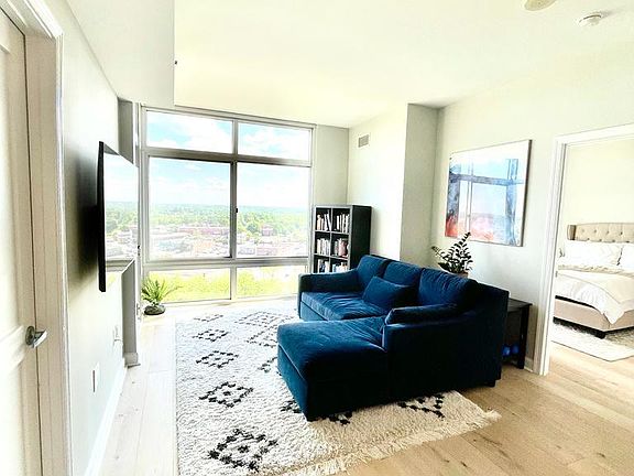 5th image of 5750 Bou Ave Unit 1313