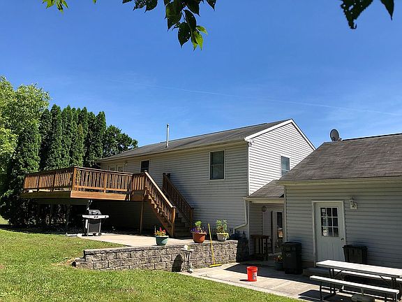 2nd image of 16320 Kaiser Ct