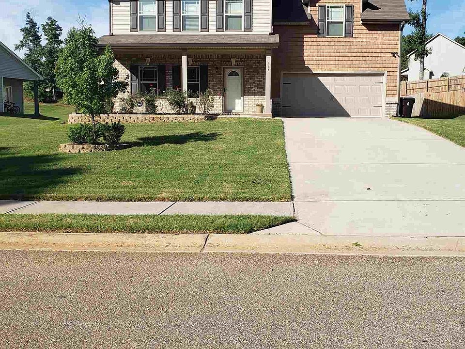 1st image of 624 Stevens Pl