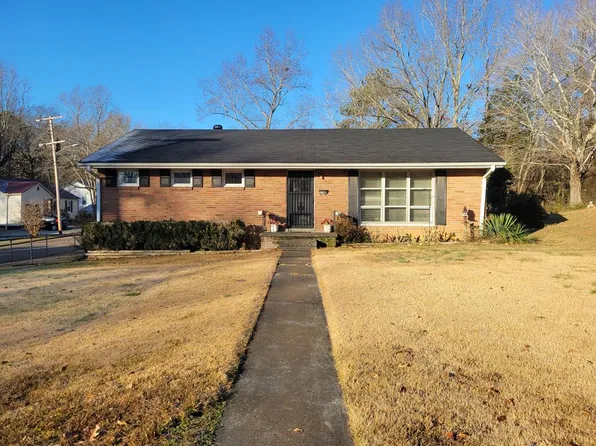 212 Lake St, Paris, TN 38242
