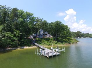 113 Gougher Point Road, Wicomico Church, VA 22579