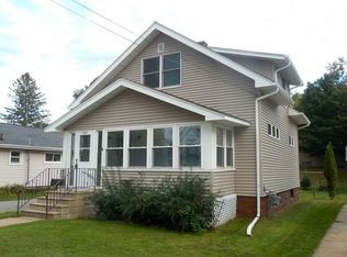 521 E Grand Blvd, Iron Mountain, MI 49801