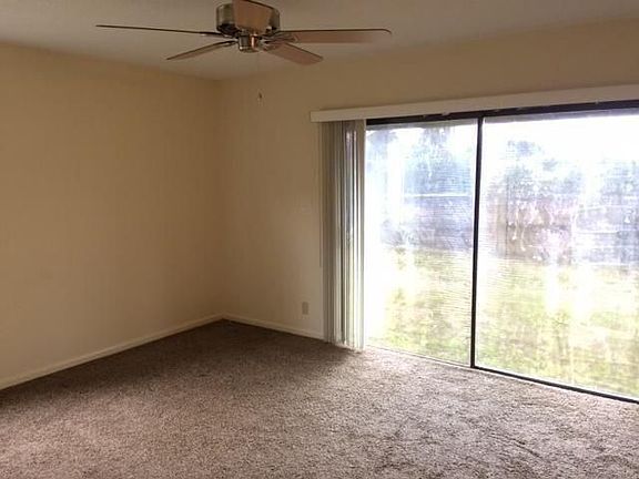 5th image of 5424 NW 56th Ct