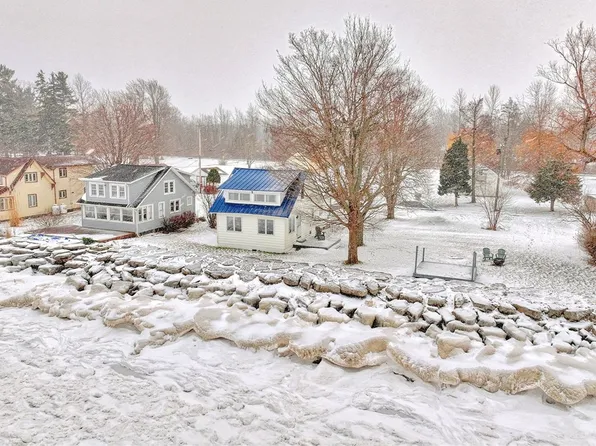 7866 Newco Dr, Hamlin, NY 14464