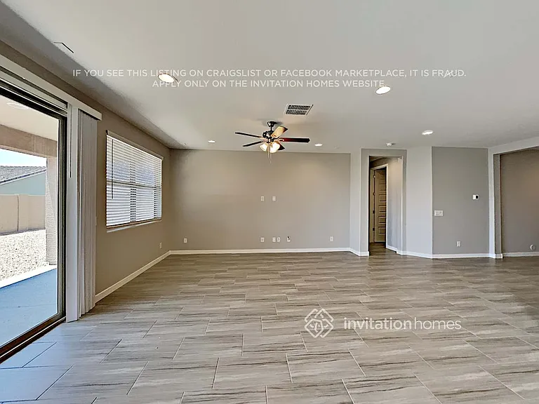 18767 W Cortez St — Photo 5