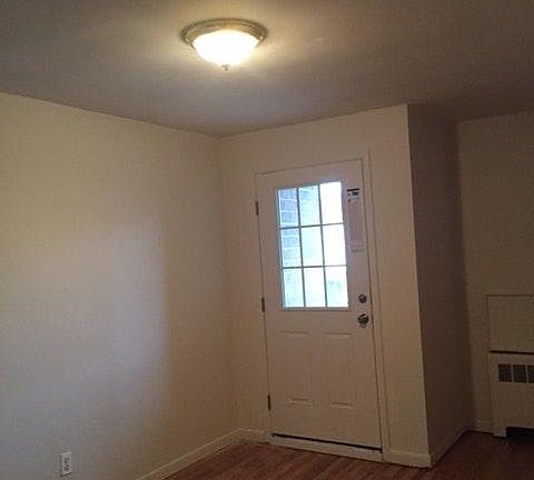 4th image of 194 Seaview Ave Floor 2