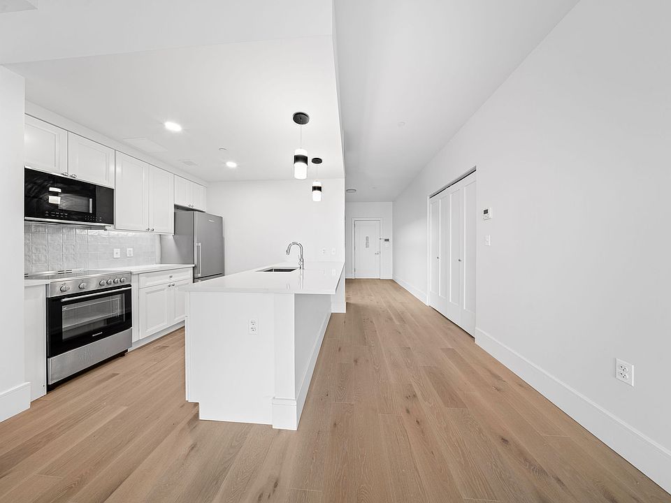 1st image of 865 Rogers Ave APT 306